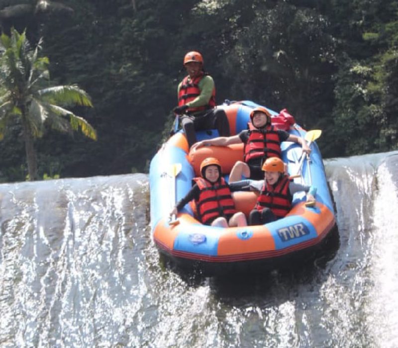 Telaga Waja River Rafting -